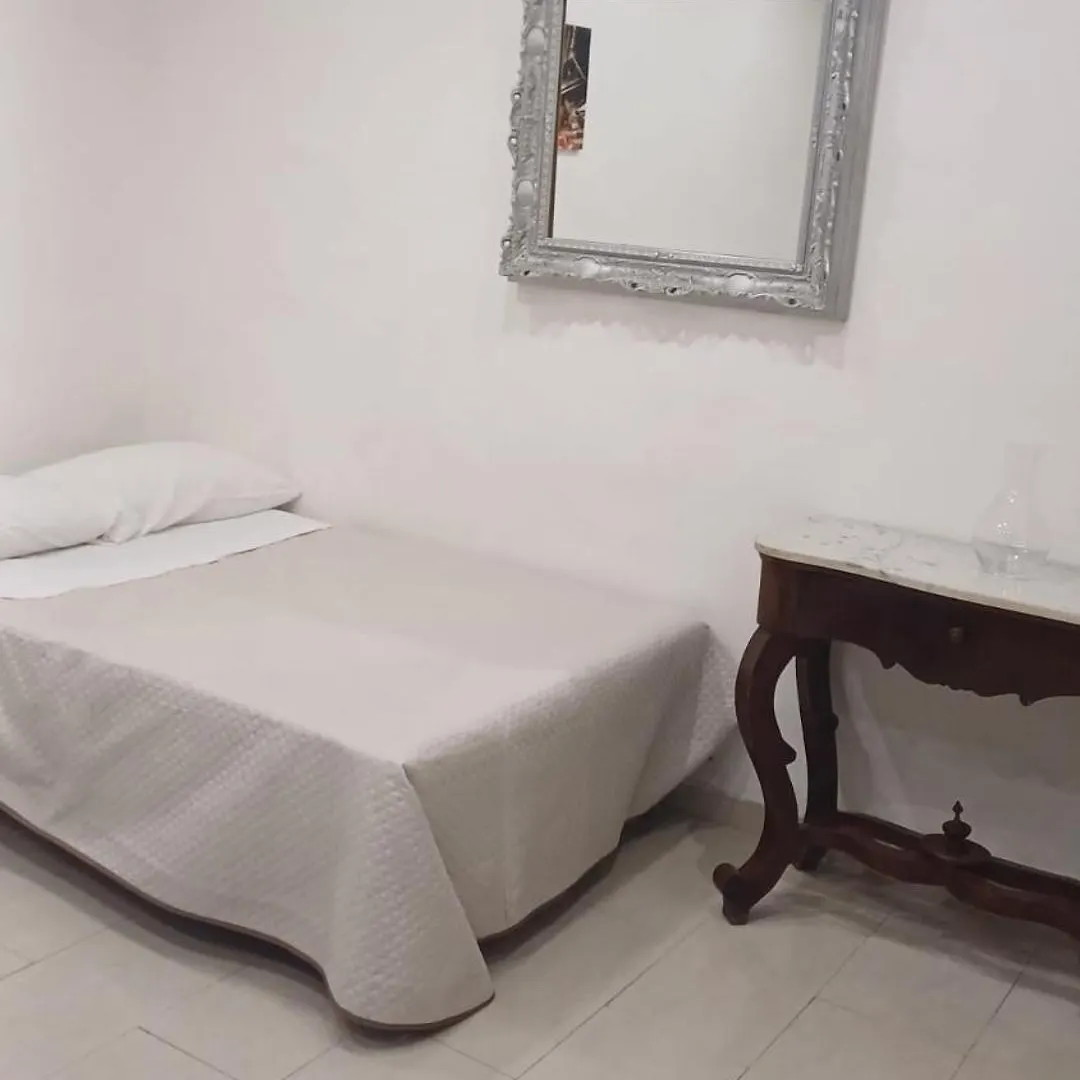Bed & Breakfast Beb Chiaia Room Naples
