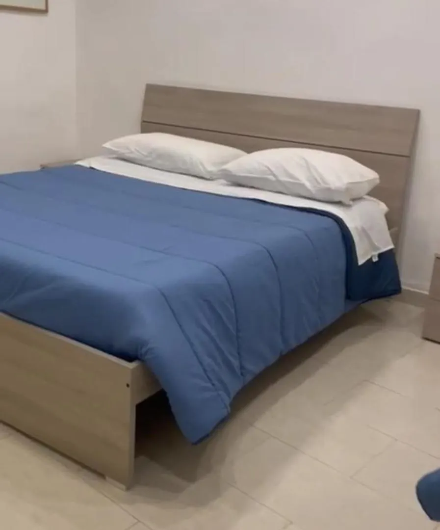 Beb Chiaia Room Naples Italy
